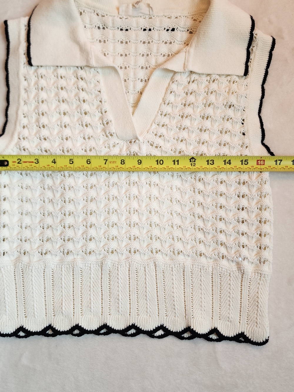 Cream Crochet Sweater Vest Contrast Scalloped Hem Women's Large Cotton Old Money - Picture 8 of 9
